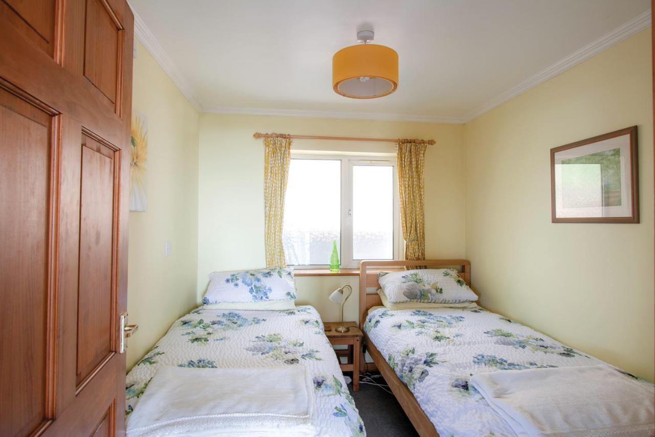Ferienwohnung Bronllys Farm Coastal Self-Catering Llanelli Exterior foto