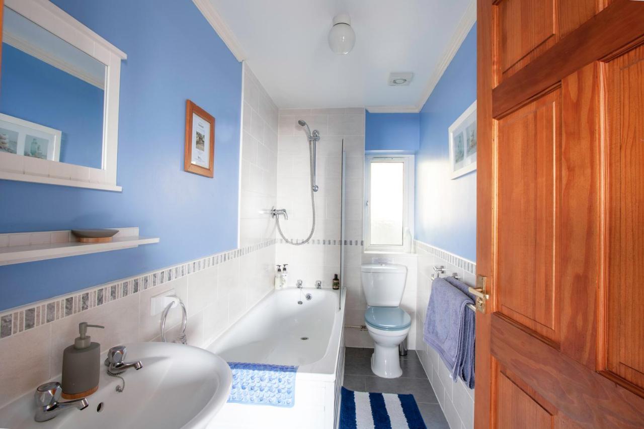 Ferienwohnung Bronllys Farm Coastal Self-Catering Llanelli Exterior foto